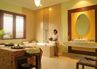 The Rani Hotel & Spa - Kuta - 5