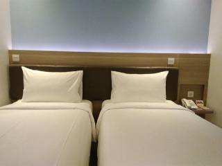 Amaris Hotel Margorejo Surabaya - 4