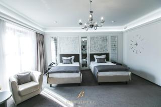 Bon Hotel - Dnipro - 4