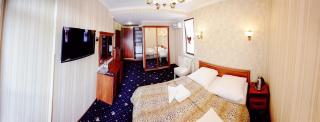 Hotel Afrodita - Truskavets - 4