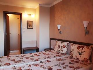 Family Hotel Radiana - Sosopol - 7