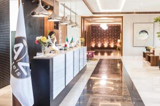 AZ Hôtels Montana - 4