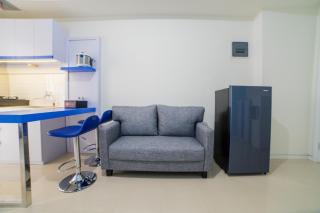 Cozy 2BR Apartment at Parahyangan Residence with Direct Access to Swimming Pool By Travelio - Bandung - 6