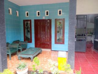 Sritanjung Homestay - Banyuwangi - 5
