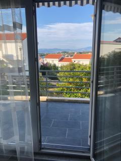 Apartman Ylli - Nečujam - 1