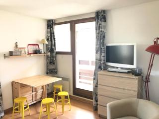 MyHome - Plein Soleil 47 - Studio cabine 4 pax skis aux pieds Val Claret - 3