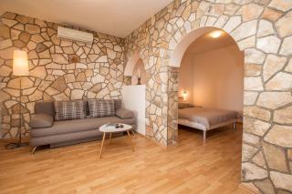 villa pod borom - 1