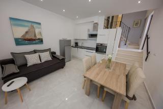 Apartments by the sea Rastici, Ciovo - 9470 - Trogir - 1