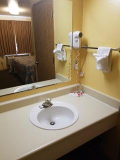 Travelodge by Wyndham Wenatchee - Wenatchee - 1