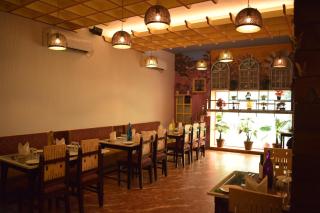 Hotel Hari Vilaas - Varanasi - 9