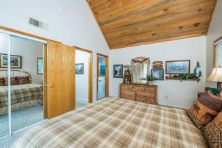 Sparrow Cove - Shaver Lake - 3