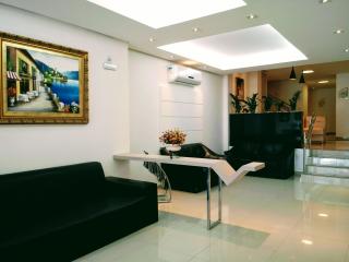 Golden Hotel - O MAIS CENTRAL - Pet Friendly - 6