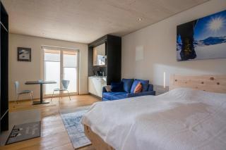 powderhome - Going - 7