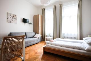 City Castle Aparthotel - Prague - 2