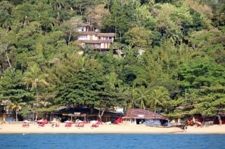 Propriedade a 80 metros da praia do Curral - Ilhabela - 1