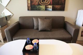 Deluxe and Comfortable 2BR The Springlake Summarecon Apartment By Travelio - Bekasi - 3