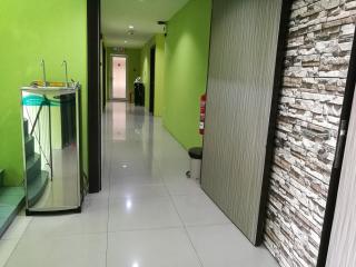 Walk Inn - 2