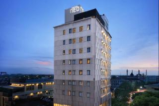 Hotel Neo Gajah Mada Pontianak by ASTON - Pontianak - 0