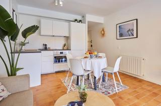 Beachfront Resort Apartment - Castelldefels - 5