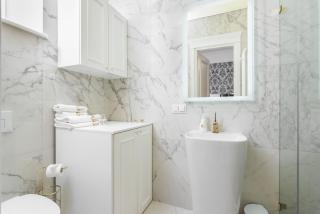 Golden Fish - New Apartment - Old Town - Krakow - 2