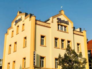 Hotel am Bayrischen Platz - 1