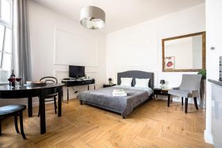 Ester Apartment - Toruń - 0