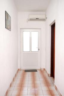 Apartments by the sea Metajna, Pag - 6289 - Zubovići - 2