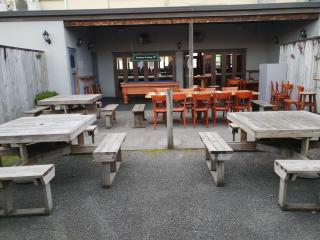 Horse and Jockey Inn - Matamata - 5