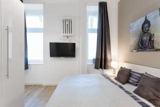 The Düsseldorfer, 1 BR 1 living room up to 4 people - Berlin - 9