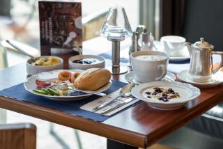 Hotel Conti Am Hauptbahnhof - 1