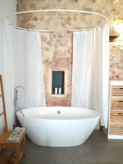 Suite Independiente de 45 m2 con bañera en pleno casco viejo - Altea - 0