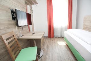 Hotel Pension Köberl - Monaco di Baviera - 3