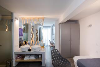 Mina Studios - Platis Gialos - 2