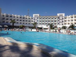Aylimas Family Hotel - 3