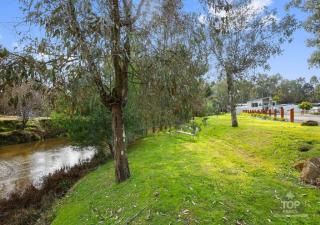 Yea Riverside Caravan Park - 9