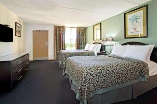 Days Inn by Wyndham Orlando Airport Florida Mall - 5