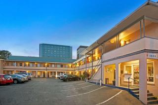 Travelodge by Wyndham Everett City Center - Everett - 9