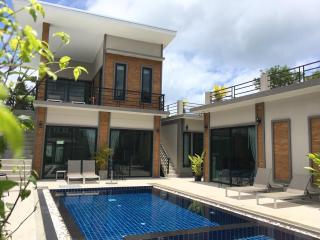 Baan Fran Sim Da - Bang Tao Beach - 0