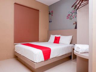 RedDoorz near Java Supermall Semarang - Semarang - 0