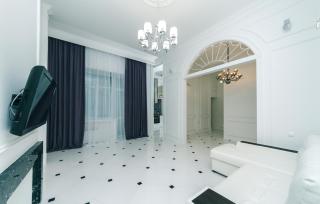 VIP apartment near Kreschatyk, 31а Pushkinska Street - Kiev - 2