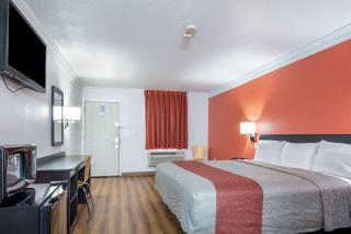 Motel 6-Marshall, TX - Marshall - 3