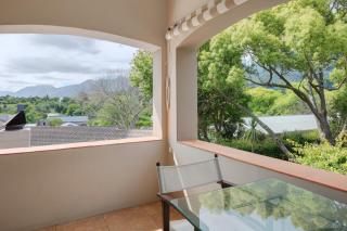 Aziza Guest House - George - 2