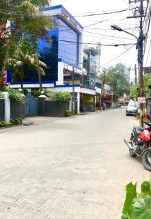 Pleasant Inn - Cochin - 3