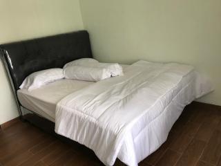 Kensington Villa - Bongkor - 1