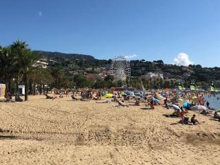Ecrin de verdure sur Le Lavandou - Classement Tourisme 3 Etoiles - Le Lavandou - 8