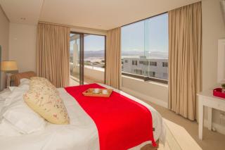 Apartment A Upper Deck - 2