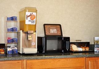 Americas Best Value Inn Richmond - 1