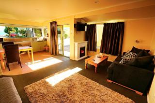 Bay Cottages - Kaikoura - 7