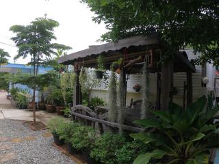 Thippawan Bungalow - Ko Si Chang - 5
