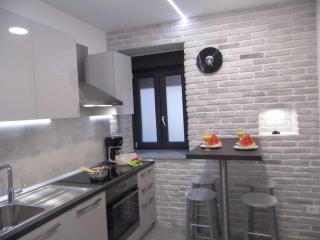 Batcave - 4